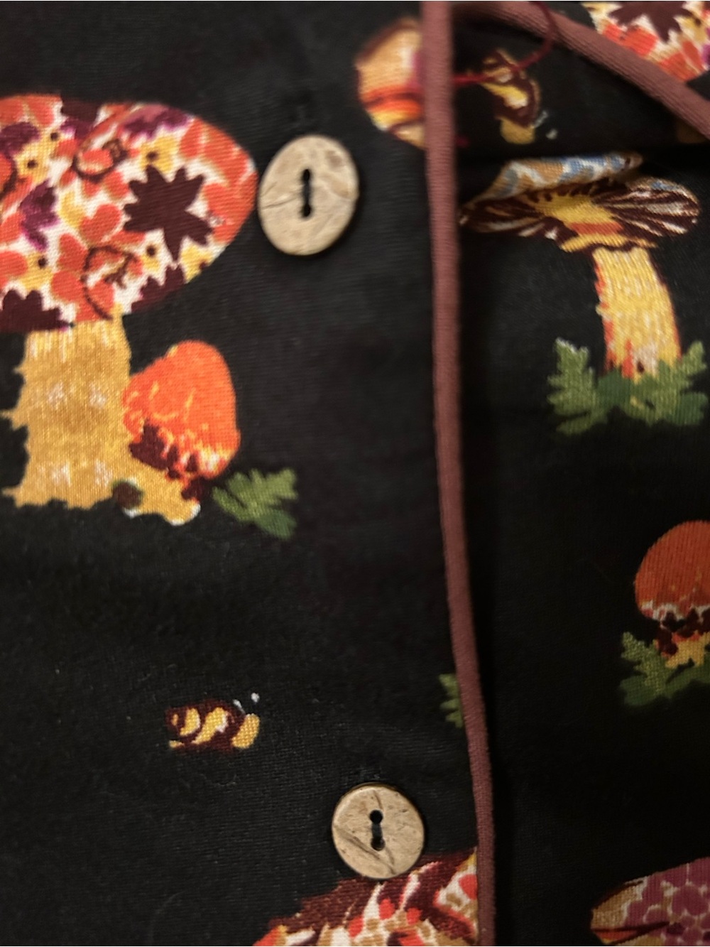 HAUTE DREAMZ Mushroom Lounge Pajama Set - Picture 4 of 11